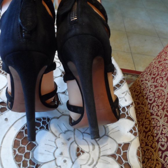 Alaia Black Multi-Strap Heels - Picture 12 of 16